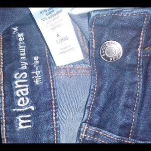Maurices jeans